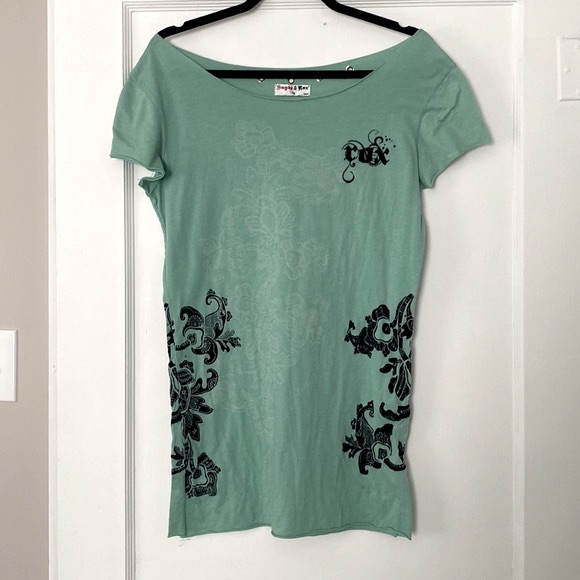 Sugar & Rox Tee
