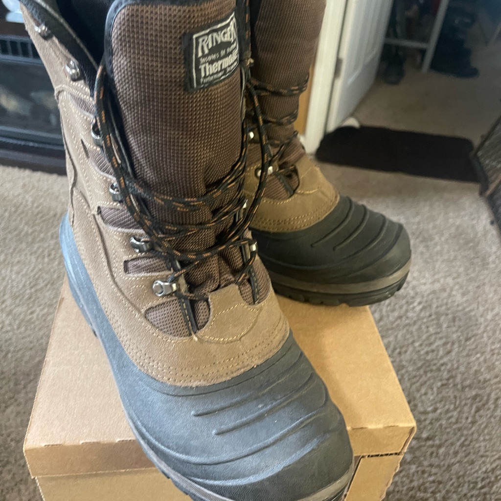 New Man Ranger Thermolite Boots With Dupont Insoles.